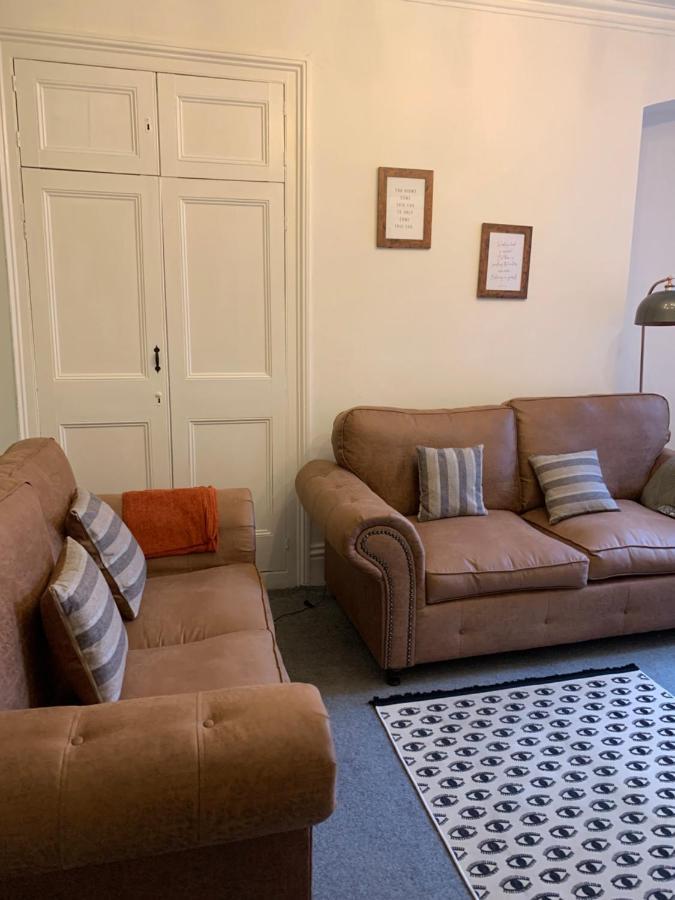 Wentworth Guesthouse Уитби Экстерьер фото