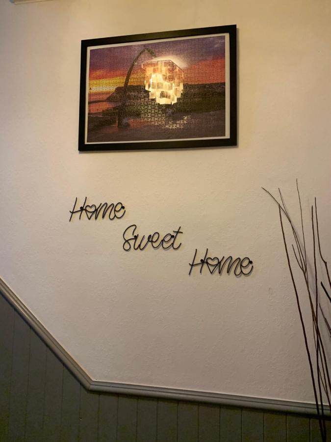 Wentworth Guesthouse Уитби Экстерьер фото